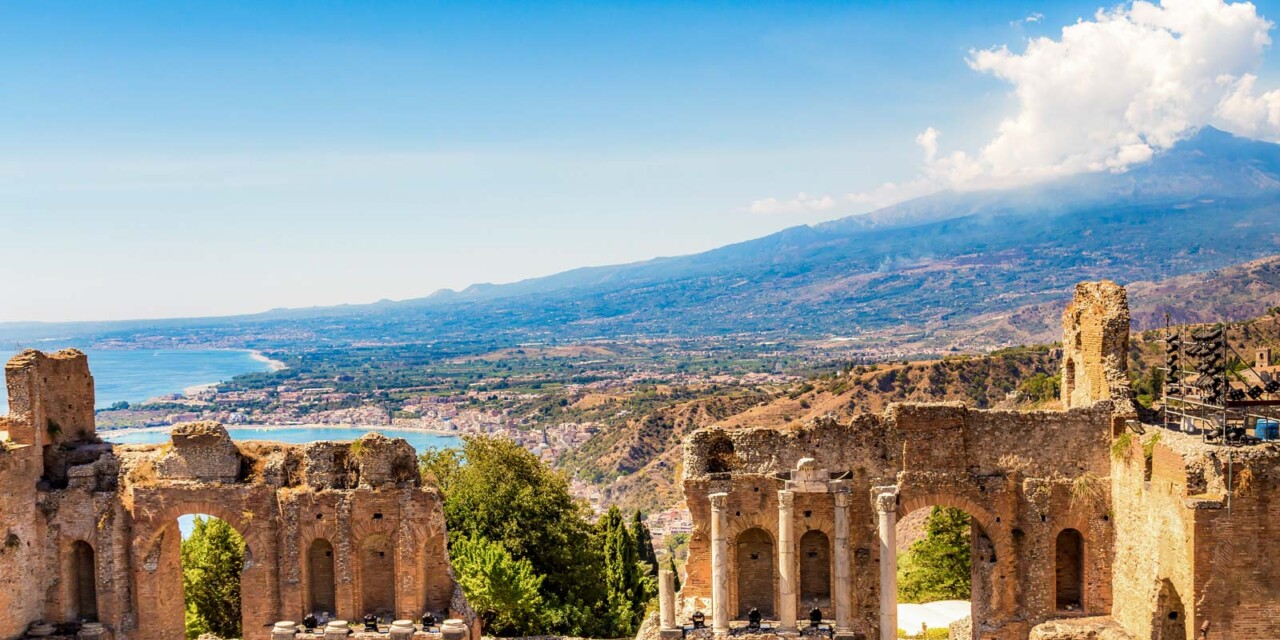 Taormina – Siziliens Hügelstadt mit Blick auf den Ätna