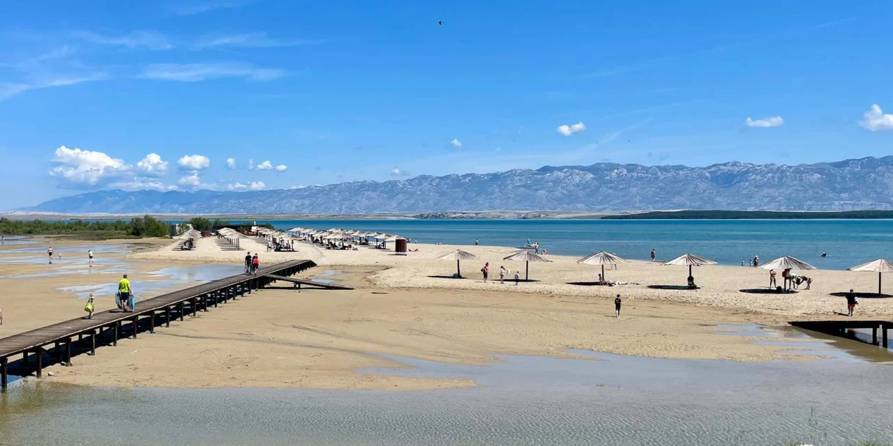 Camping in Kroatien: Fnf Orte mit echtem Sandstrand - CAMPING Magazin