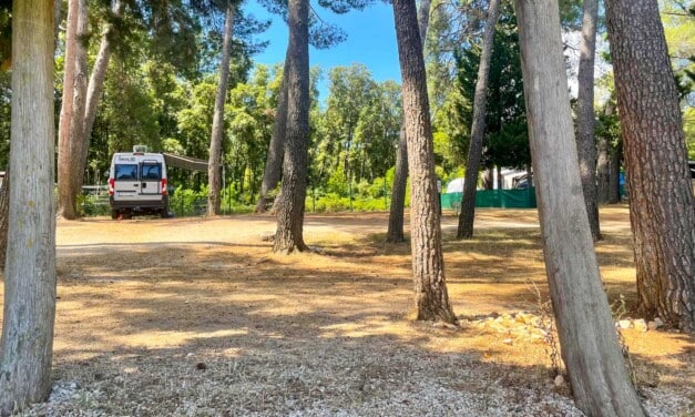 Tunarica Sunny Camping: Camping mit Boot im Fjord von Istrien