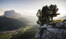 Südtirol: Erste Gemeinde verbietet Übernachten im Camper Wolkenstein in Gröden