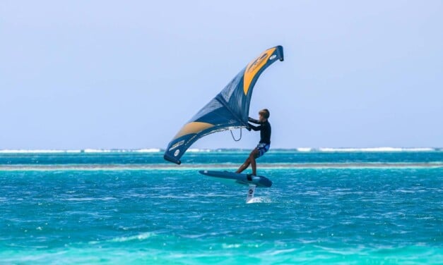 Wingfoilen und campen: 6 Spots, an denen beides passt