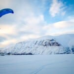 Snowkiten: Winter-Funsport aus Skifahren, Snowboarden und Kitesurfen